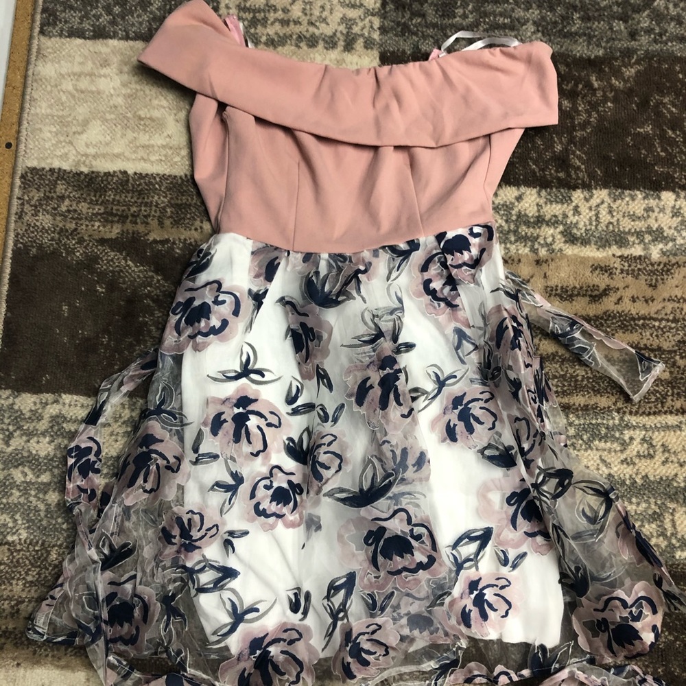 Cute formal pink top and flower bottom dress!!